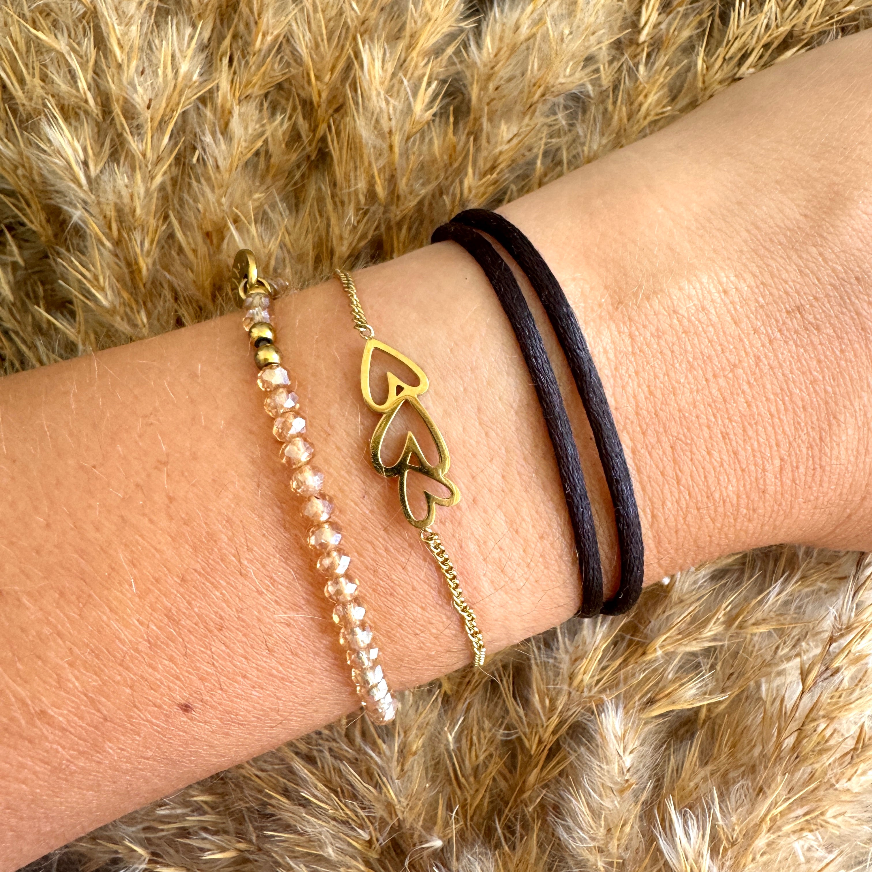 Bracelet avec trois coeurs