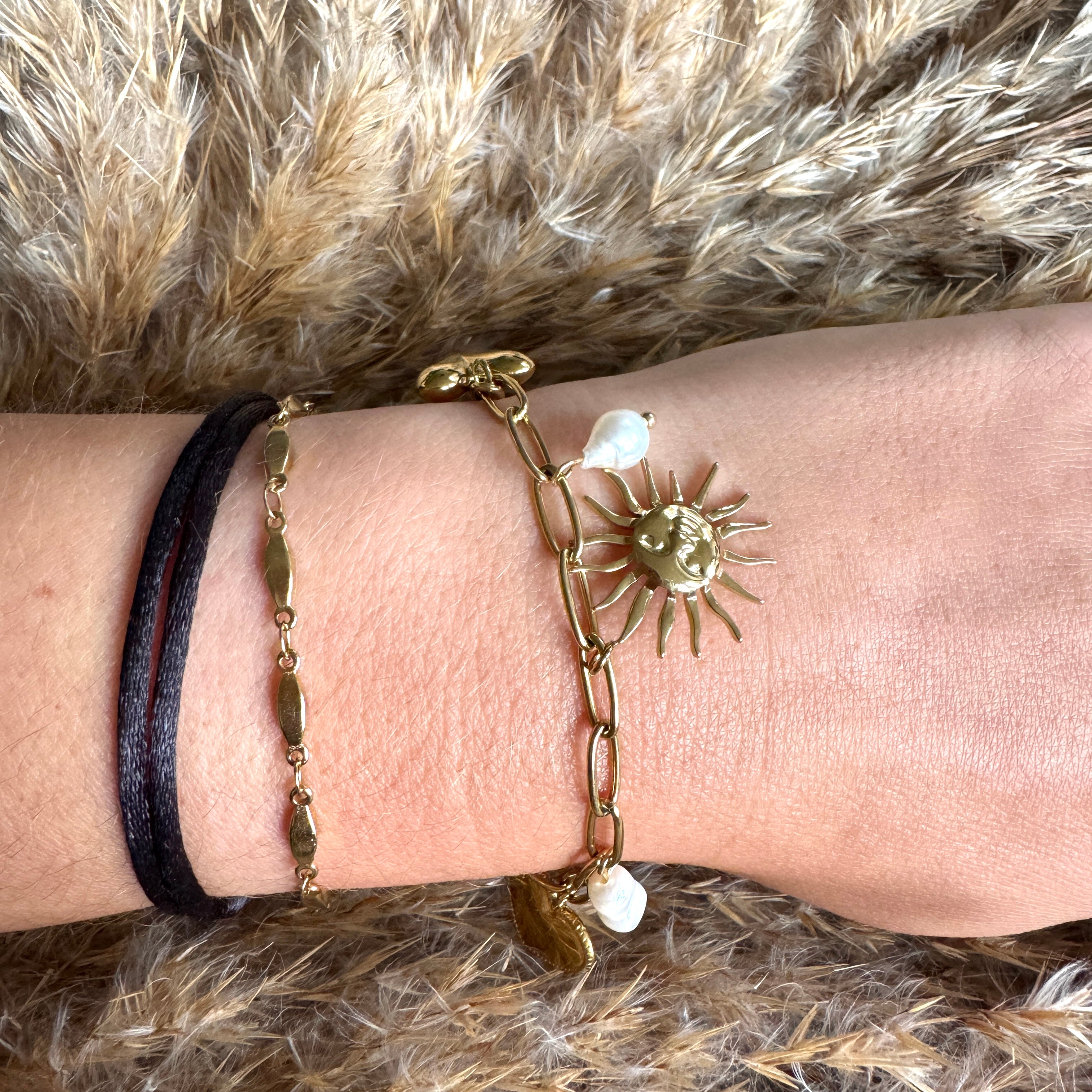 Bracelet à breloques avec perles