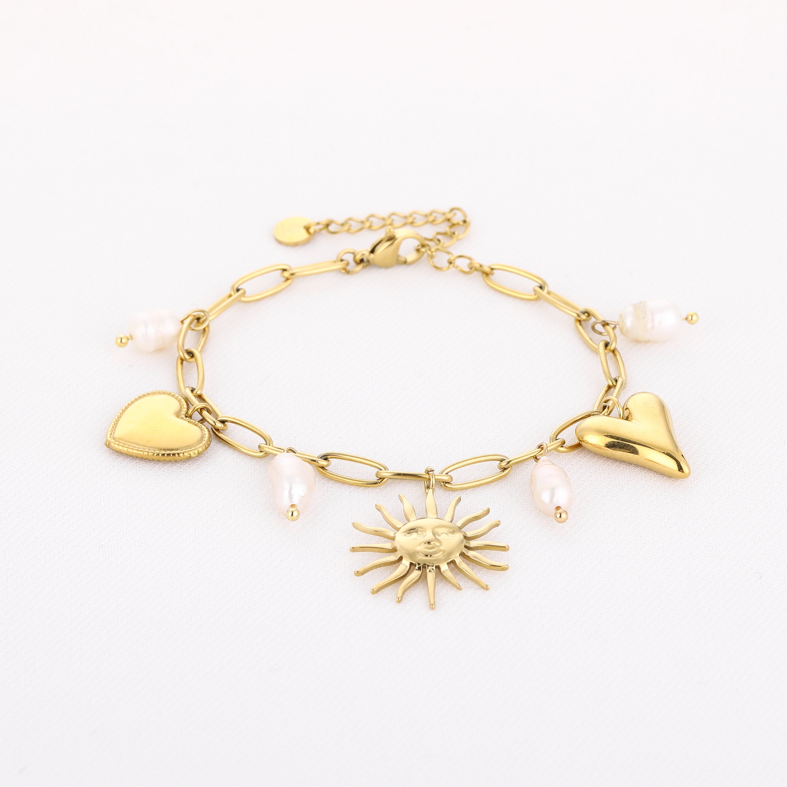 Bracelet à breloques avec perles