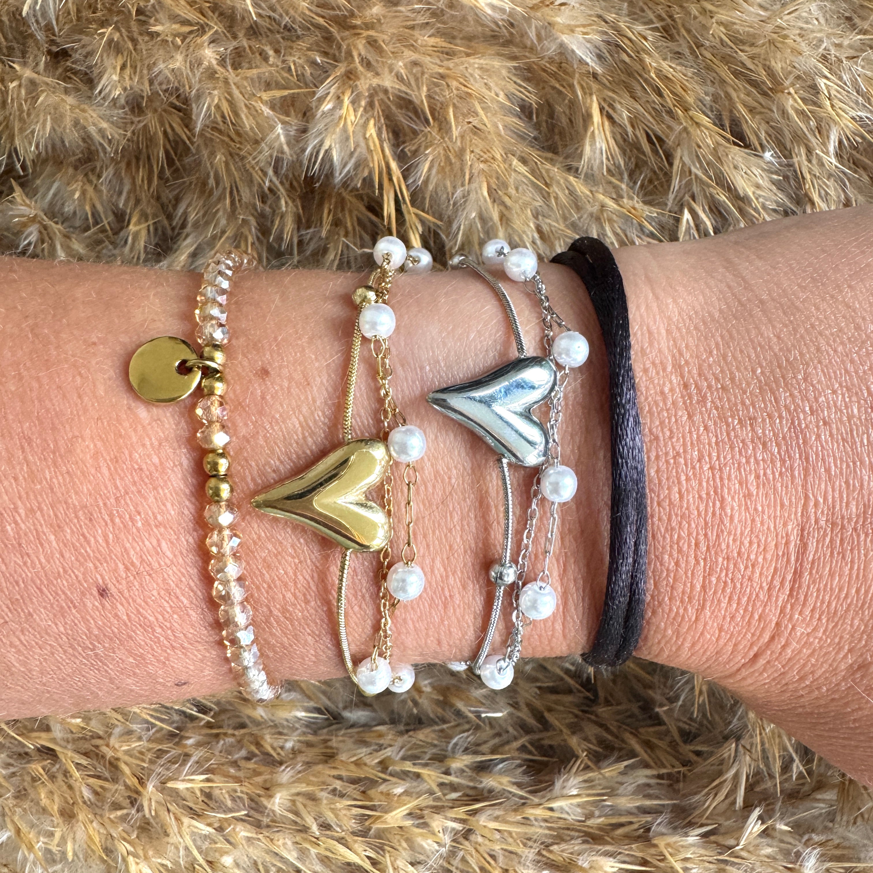 Bracelet triple cœur et perles