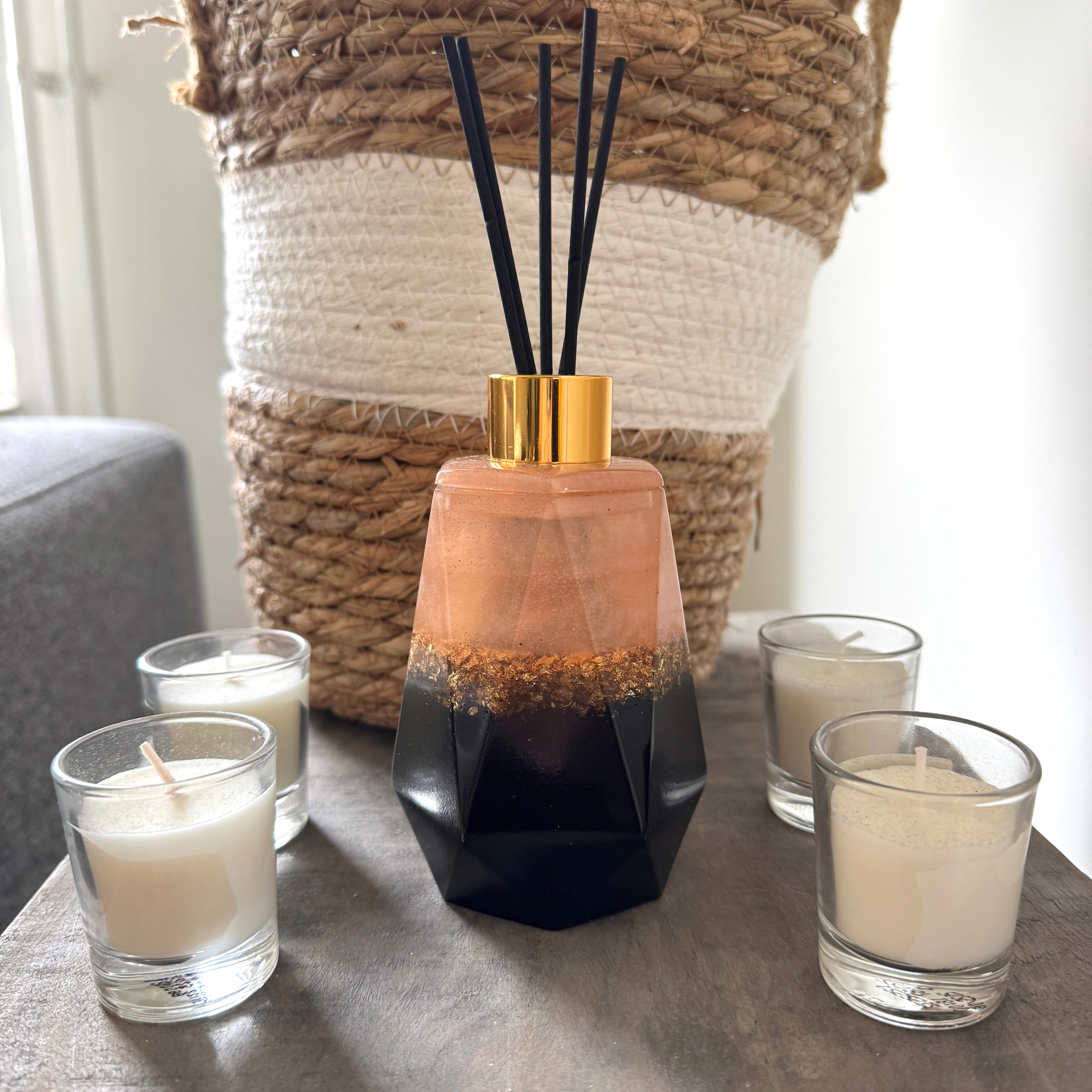 Geurstokjes houder zes-kant champagne goud en zwart