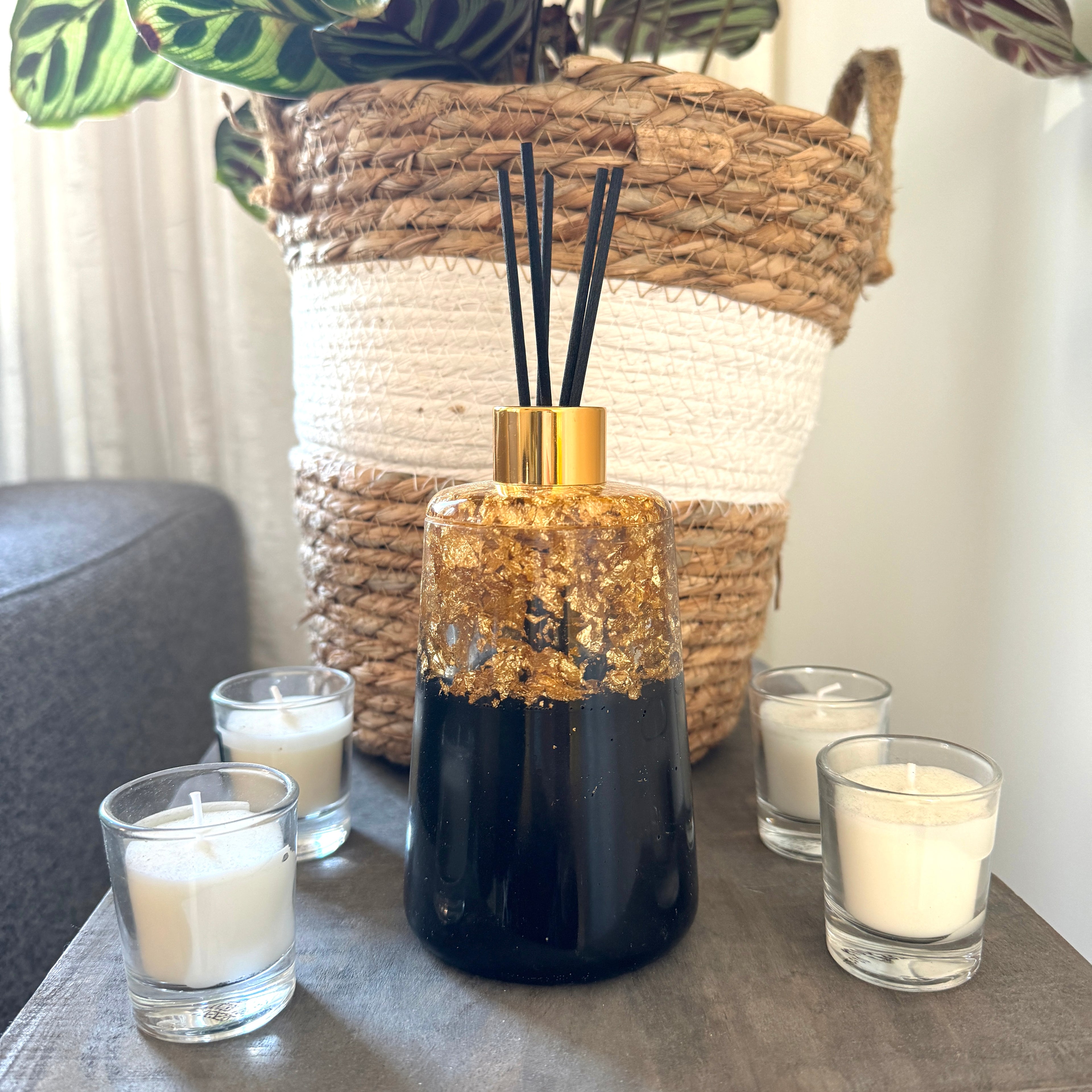 Geurstokjes houder rond met vlokken