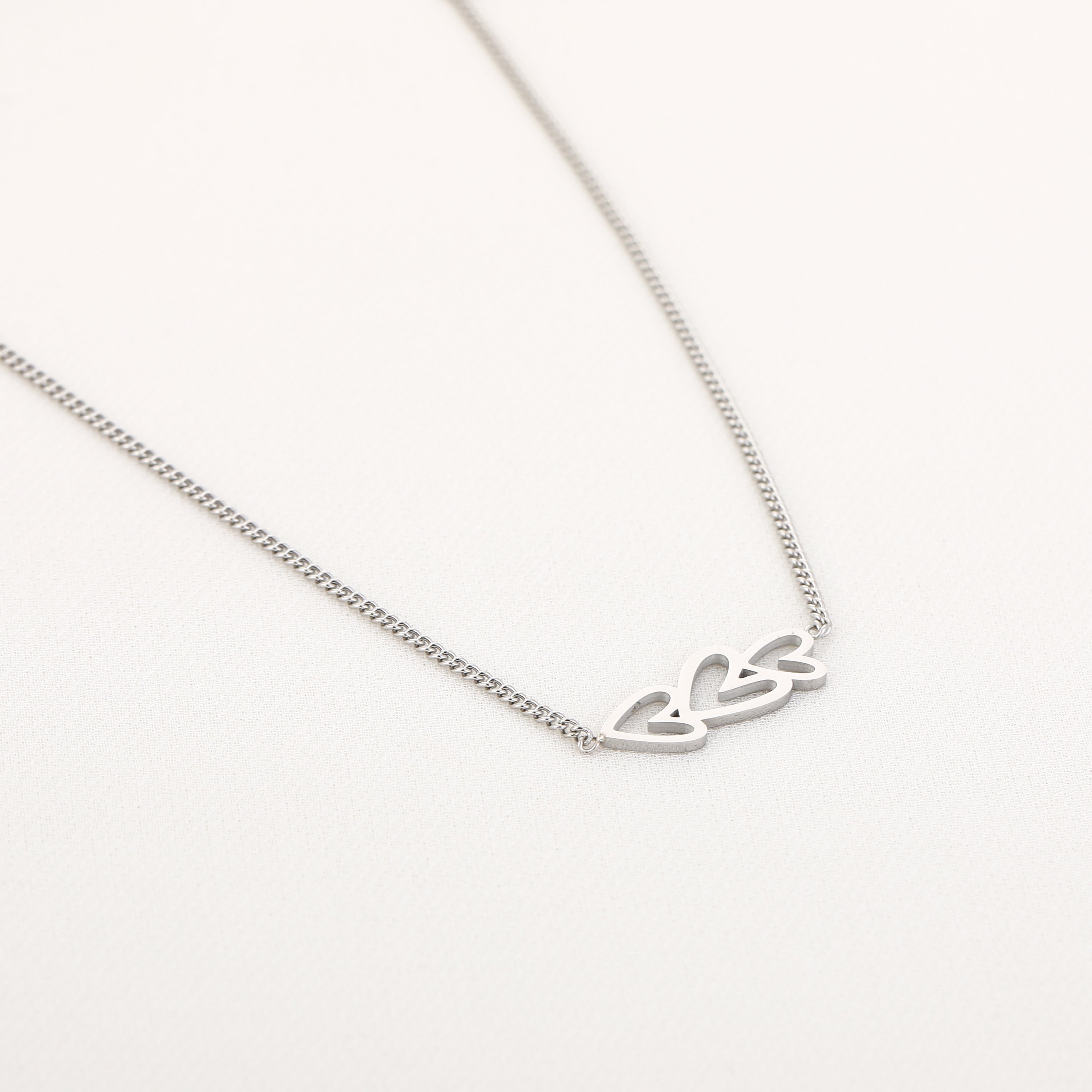 Ketting met drie hartjes