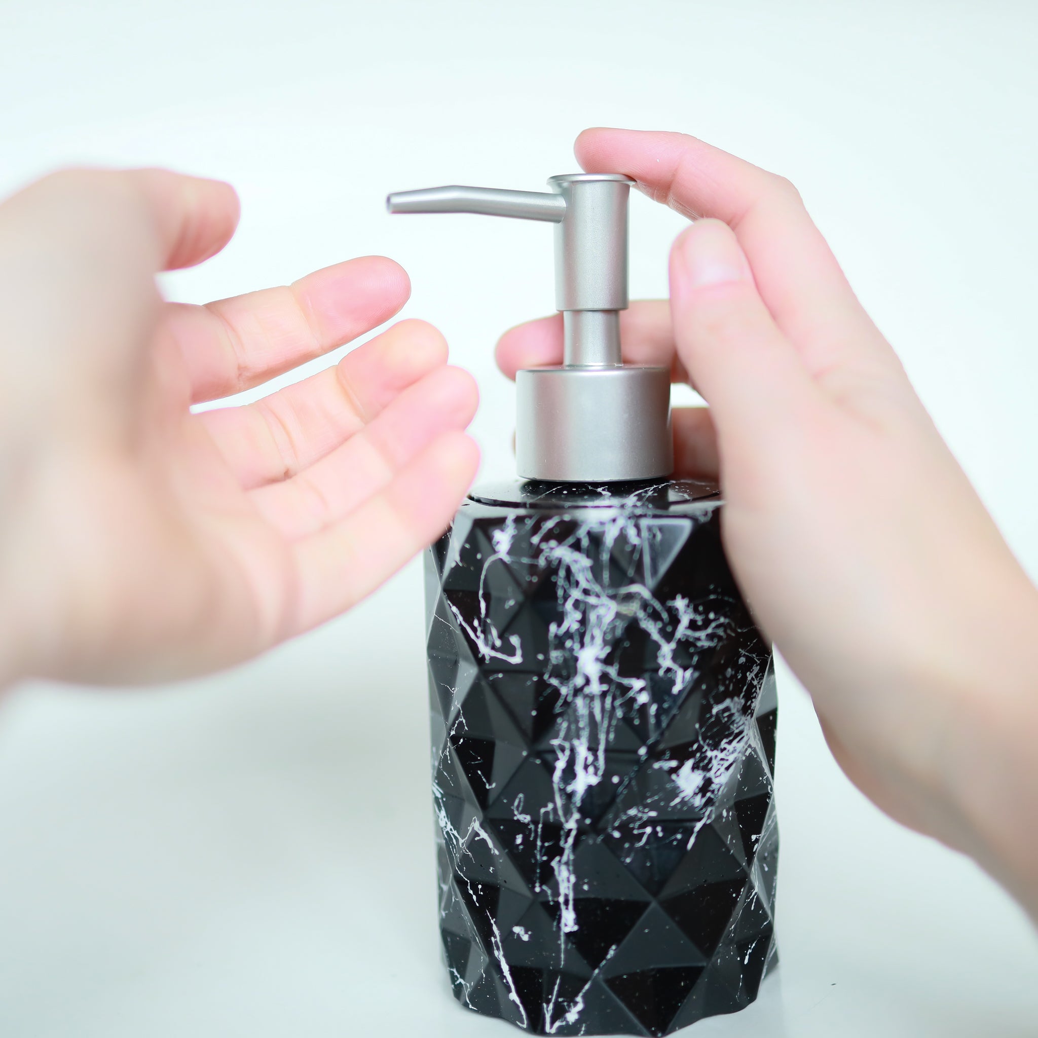 Marmer look zeepdispenser