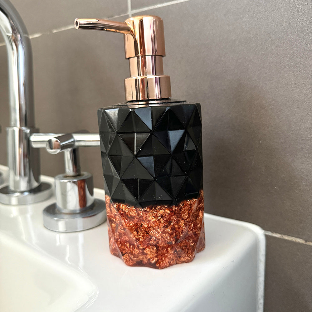 Zwart met vlokken zeepdispenser